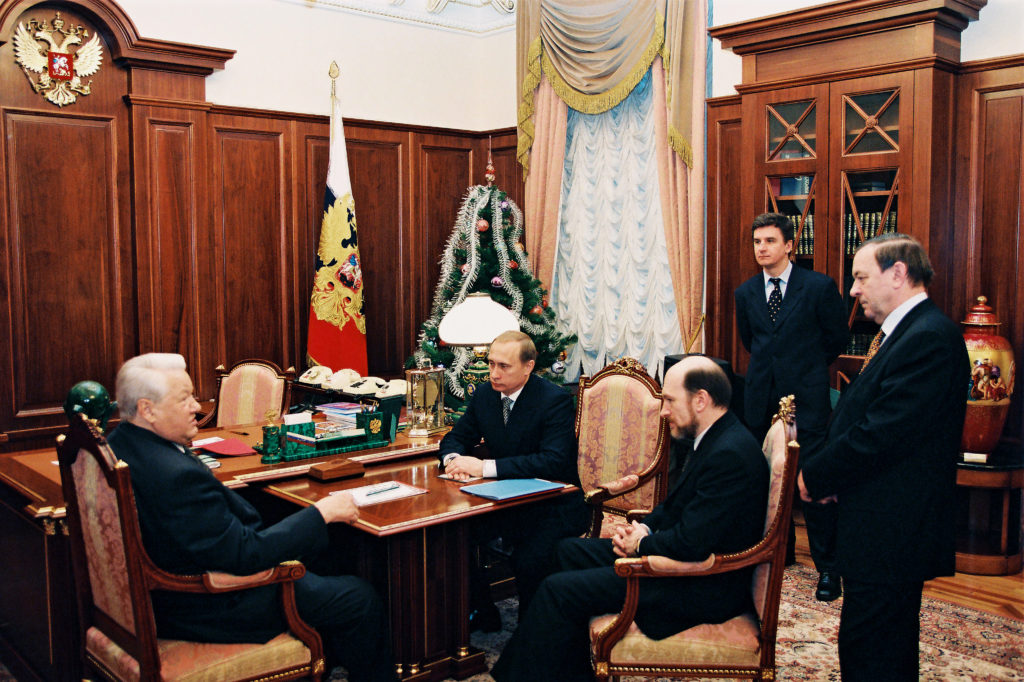 Как выглядели кремлёвские кабинеты прежних руководителей страны